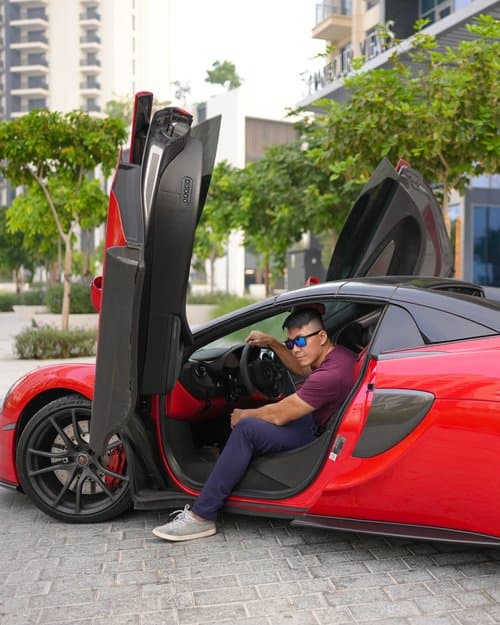 Mike Ke, dating coach for analytical men, lifestyle photo